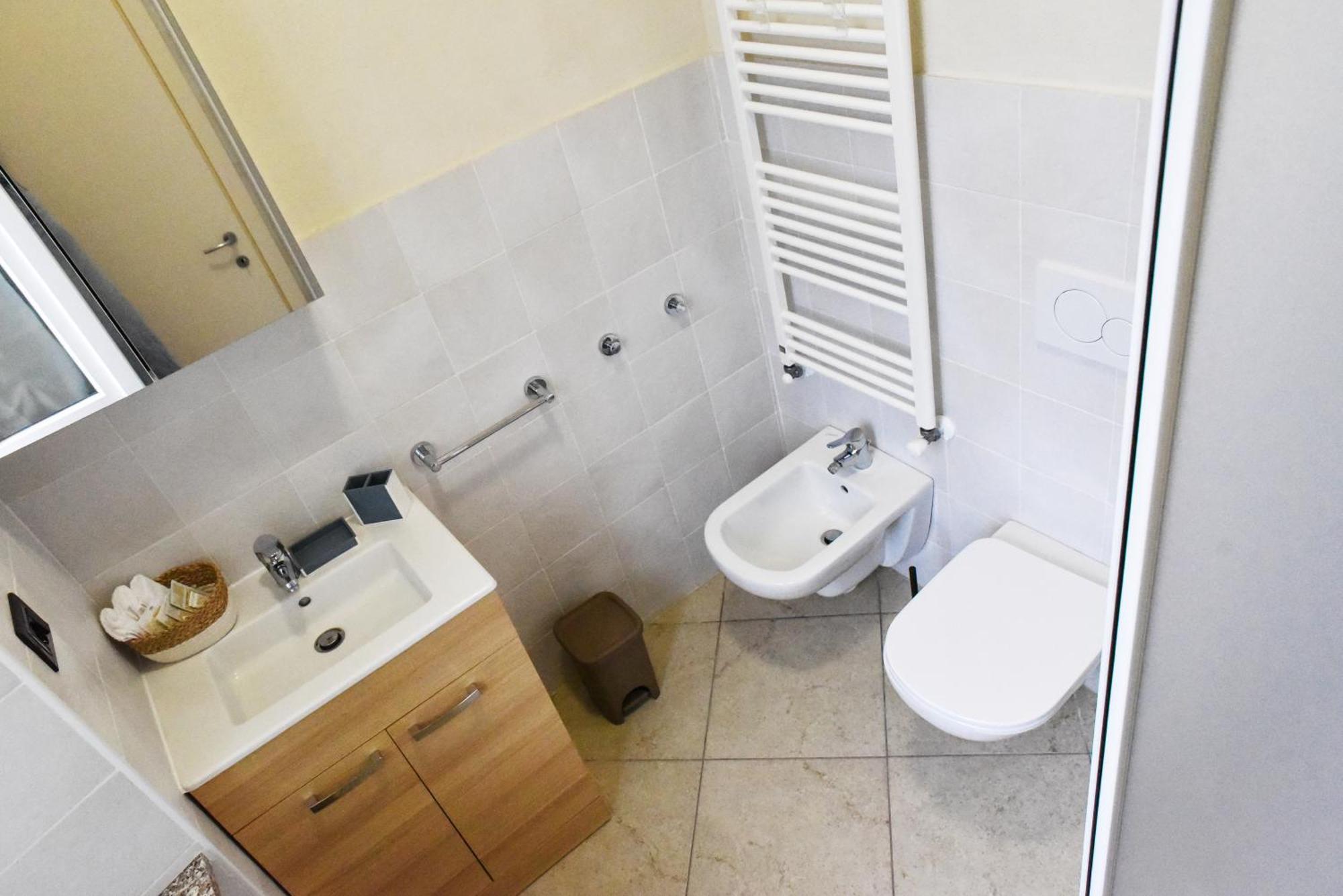 Apartamento Il Glisentino Castelletto sopra Ticino Exterior foto