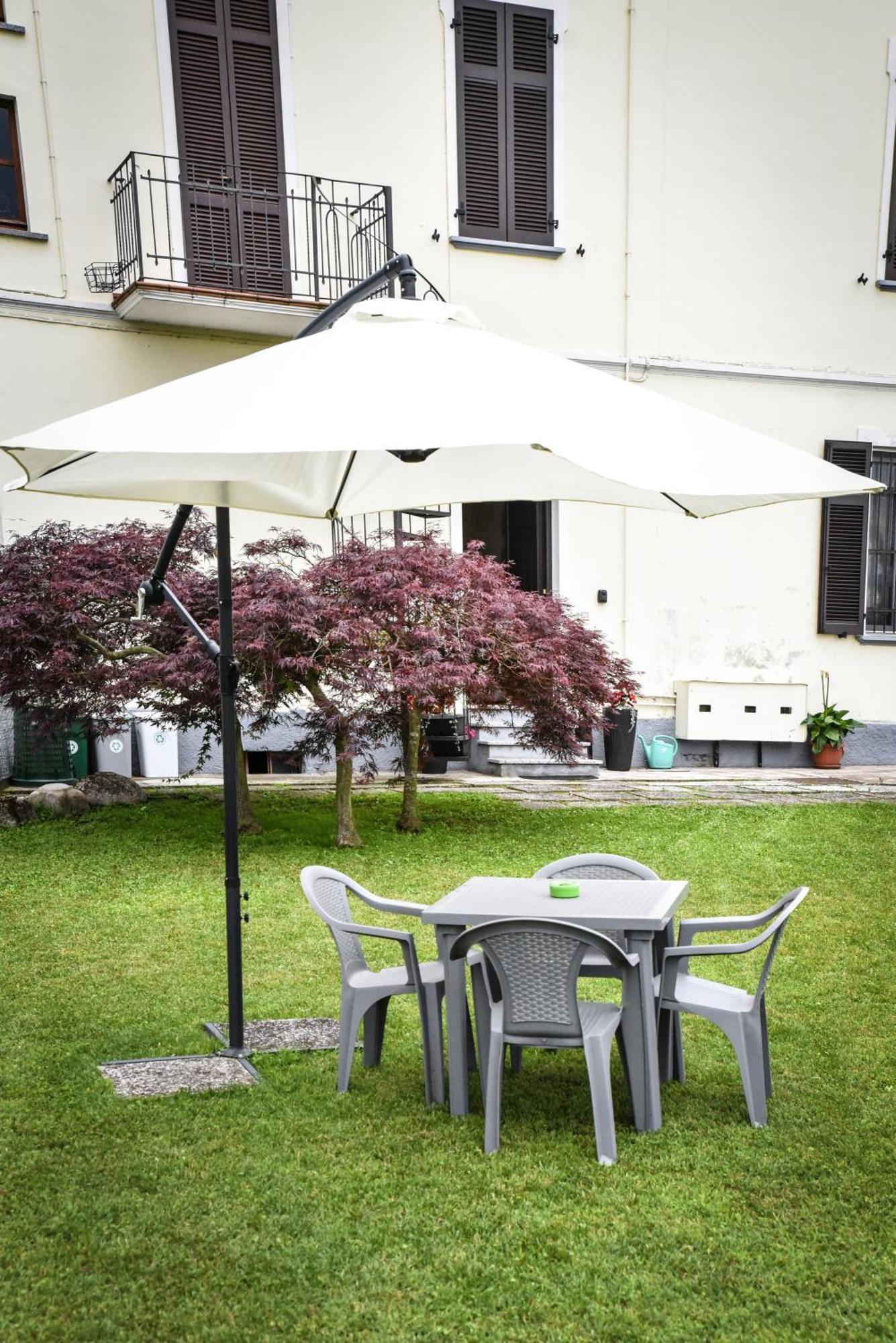 Apartamento Il Glisentino Castelletto sopra Ticino Exterior foto